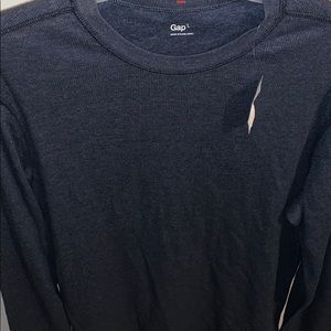 Gap thermal long sleeve shirt size LARGE